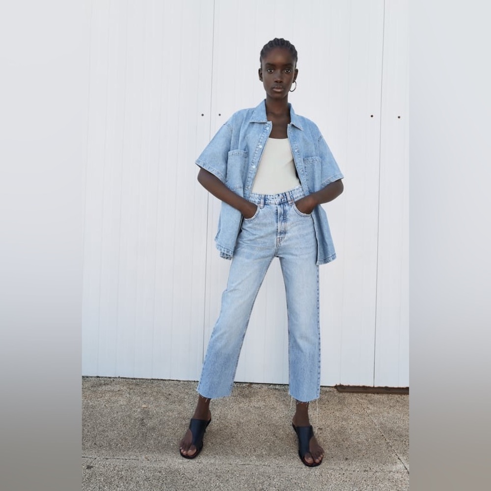 Zara Hi-Rise Straight Leg Jeans Size 2 (34)